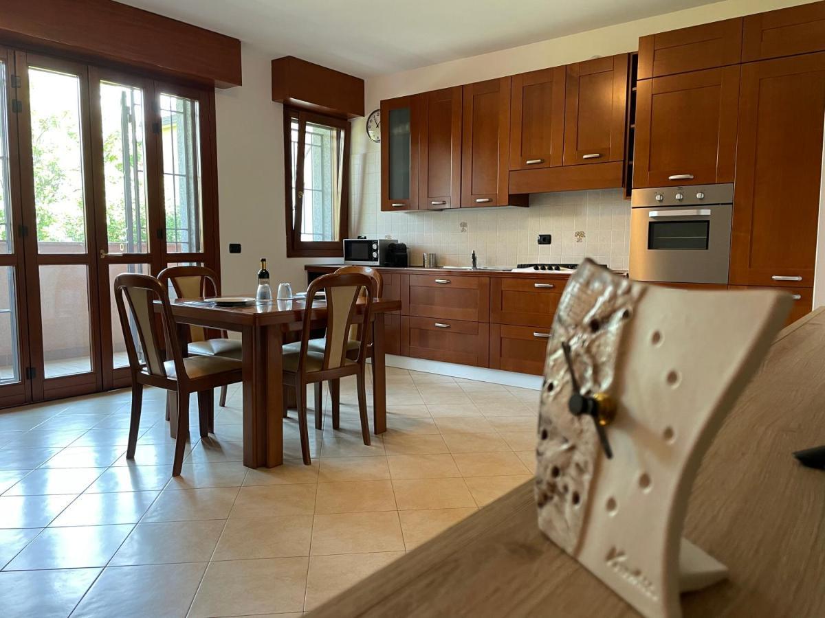Appartamento Pero Fiera Milano Figino Eksteriør bilde